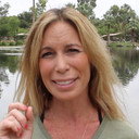 Mireya Mayor als Self - Wildlife Expert