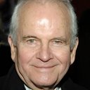Ian Holm als Professor Fitz
