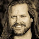 Gavin Hammon als Additional Voices (voice)