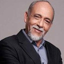 Almir Guilhermino als Pai