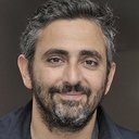 Éric Toledano als le pizzaïolo