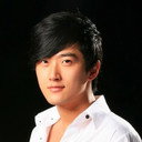 Mei Nian Jia als Coach Tang