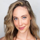 Amanda Nicholas als Lucy Woods