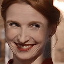 Lucie-Eléonore Riveron als 