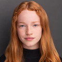 Hazel Bartlett-Sias als Birthday Girl