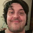 Gavin Charles Smith als 2044 Bar Steward