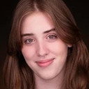 Sonja Wetmore als Background Extra