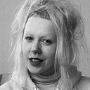 Annike Flo, Costume Designer