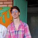 Arthur Guilherme Fischer als Pedro