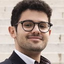 ALESSANDRO COPPOLINO als Prof. Ettore Lombardi