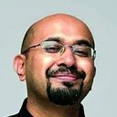Ashwin Mathew als Dr. Balakrishnan