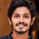 Xavier Kanishka als Samantha