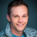 Lance Parker als Bartender Mudd