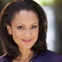 Anne-Marie Johnson als Lydia