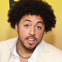 Jarvis Johnson als Friend on Street