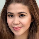 Melai Cantiveros als Self - Host