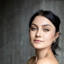 Lisa Tredoux als Julia's Mother