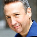 Jay Russell als Maitre 'D