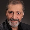 Nişan Şirinyan als Avi