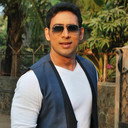 Hrishikesh Pandey als Yusuf Rangoonwala