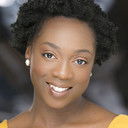 Lily Yawson als Gladys