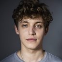 Sebastian Dela als 'Teleskop'
