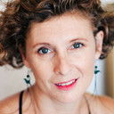 Julia Fossi als Anna