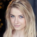 Makenna Guyler als Michal