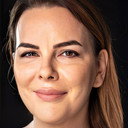 Seren Fosforoğlu als 