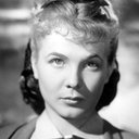 Marie-Claire Olivia als Olivia Dealey