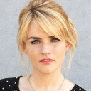 Sofie van den Enk als Self