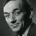 Sam Kydd als Sgt. Baker