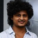Raja Karuppasamy als Nithish 'Kadhalan'