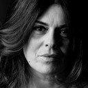 Ornella Amodio als Mamma Giulia