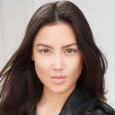 Courtney Chen als EMT
