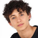 Taylor Oliver als Fin