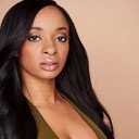 Brittney Ayona Clemons als Background