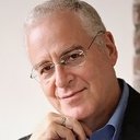 Ron Chernow als self