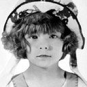 Baby Ivy Ward als Violet as a child