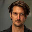 Josh Futcher als Charlie