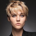 Zyra Gorecki als Izzy Harris