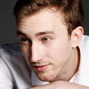 Sebastian Talmar als Person in the Club
