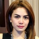 Nikita Mirzani als Motel Receptionist