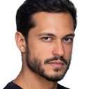 Raphael Viana als Hélio Silva