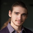 Morgan Grody als Queen's Night Guard