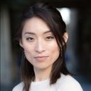 Chihiro Kawamura als Sushi Waitress