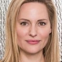 Aimee Mullins als Carrie