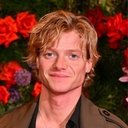 Tom Rhys Harries als Crow