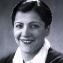 Ellen Richter als Dolores
