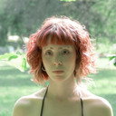 Martina Brizio als Tina